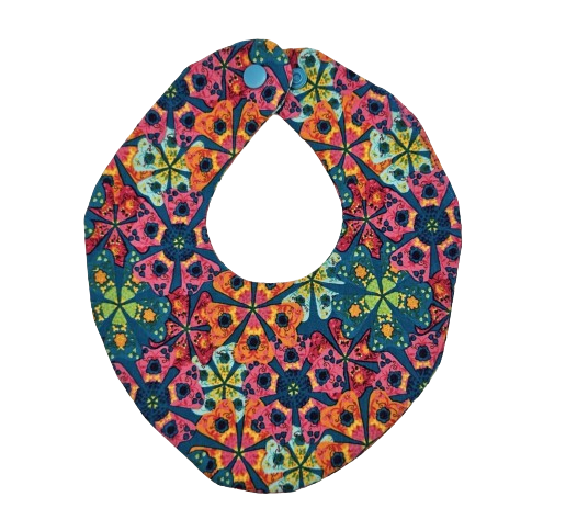 baby - driehoek slabbetje - kleurrijke bloemen