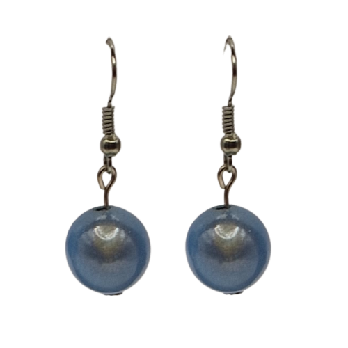 Oorbellen met blauwe parel