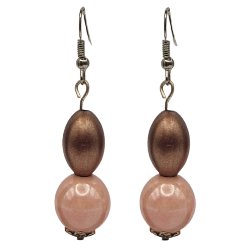 Oorbellen met roze en bruine parel