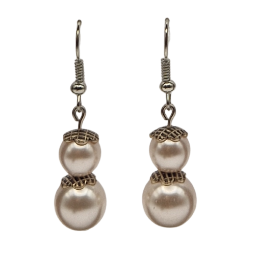 Oorbellen met gebroken witte parels