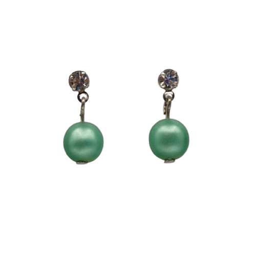 Oorbellen met groene parel