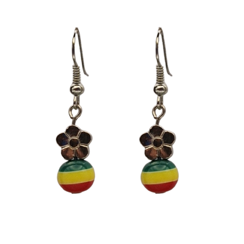 Oorbellen met reggae parel en bedel - bloem