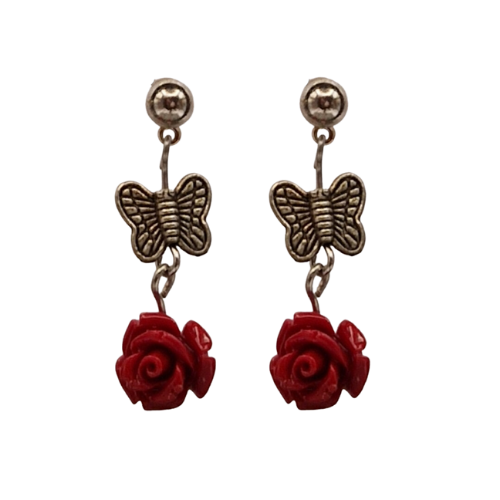 Oorbellen met rode roosjes en bedel - vlinder