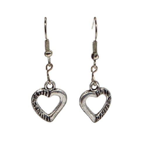 Zilverkleurige oorbellen, open hartjes