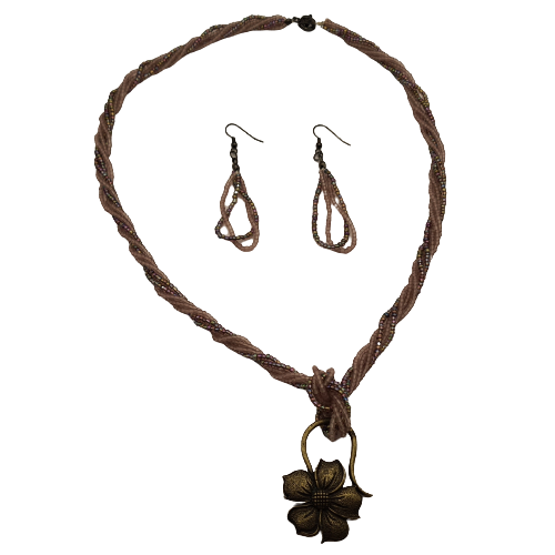 Set (ketting en oorbellen), bedel - bloem